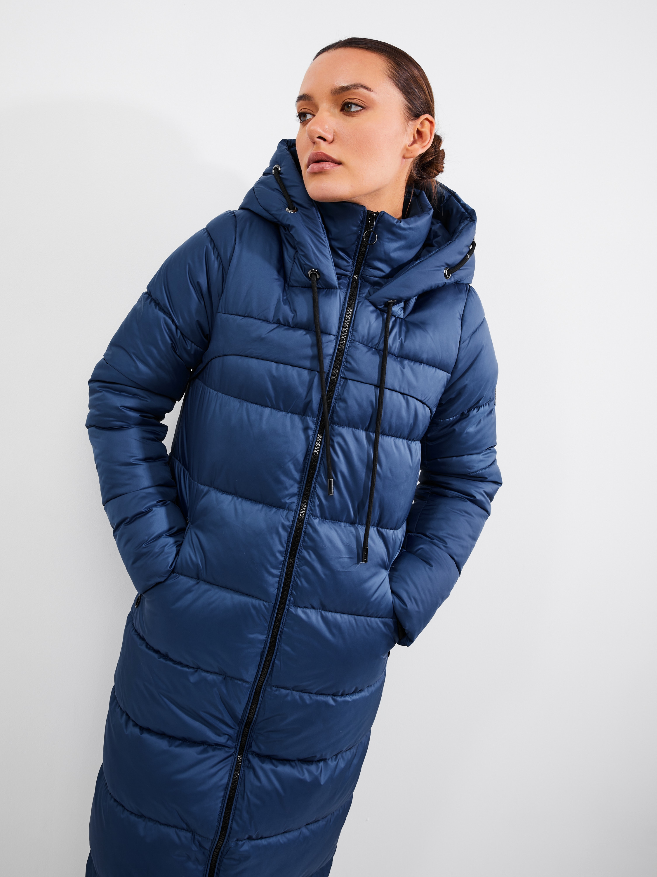 �������� ������� � ����� casual �� HOOPS ��.���� 7990�.+% ����� 4794�.+%