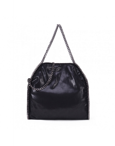 ������������� ����� Saint Miranda �� �������� ���������� ��������� , ��������� �� ������� �������� ����������� ��������, ����������� � ����� ������.