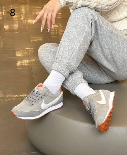 � ������� �������� ��������� �� 699 ���.