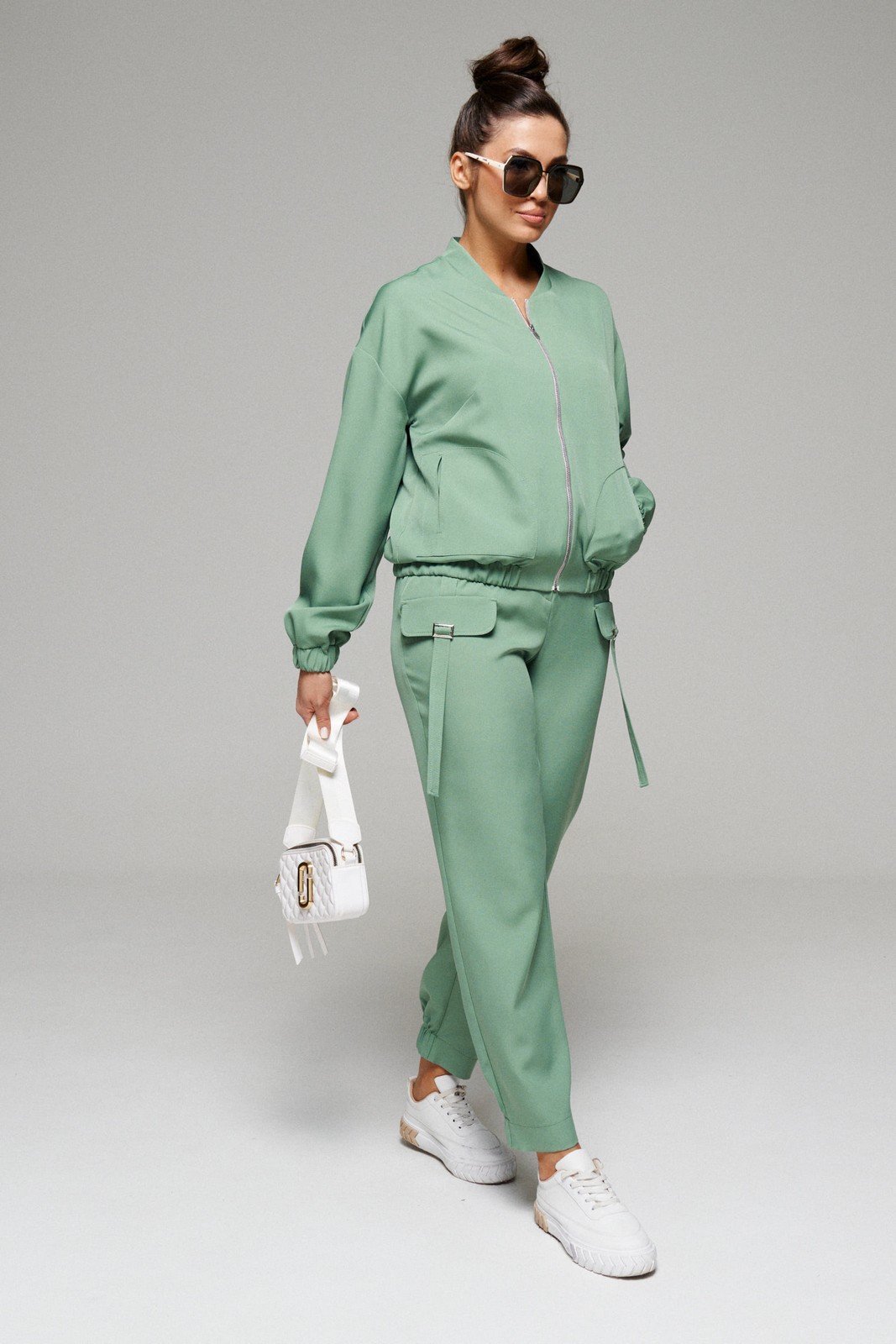 ����� �������� �������. �������� 3990�+% ������� 46-48-50-52