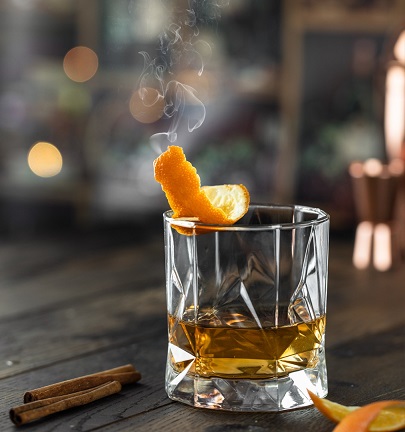 ���� ������� ���������� ������ � �������� ������� ��� ���� ��������. ������������� ������ ������� ���������� ����, ����������� ����������� ���� �������. ������ ����� ������� ���������� ��� ���������� �����, ��� �������� � ������, � ������ ����.