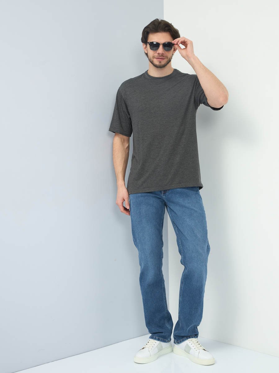 �������! ������� ������ ������ 09655 � ����� ���������. ������� Regular fit (�������������� �� �����), ������� �����. 