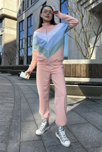 GOwear �������� - ������, ������� ����. ������� � ������������������� ������ � ����� athleasure. 2