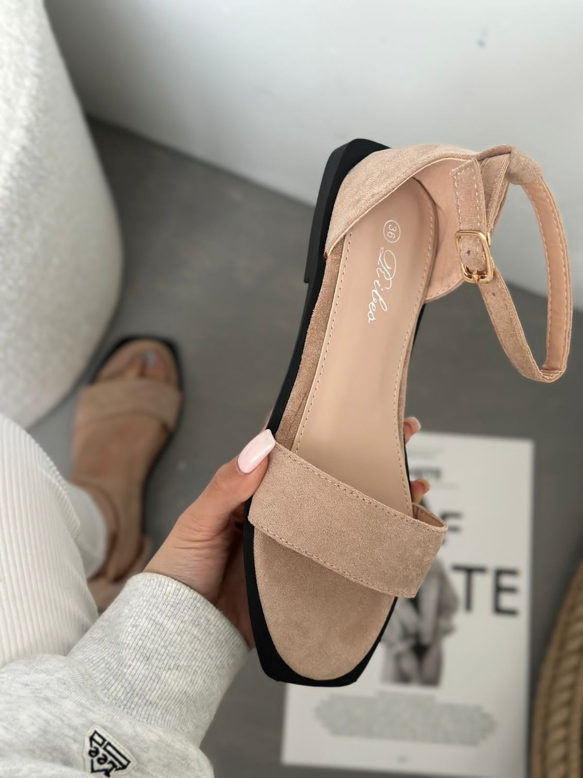 �������� ���������, �������� 2 �������: 37,39,39 - 488 ���.