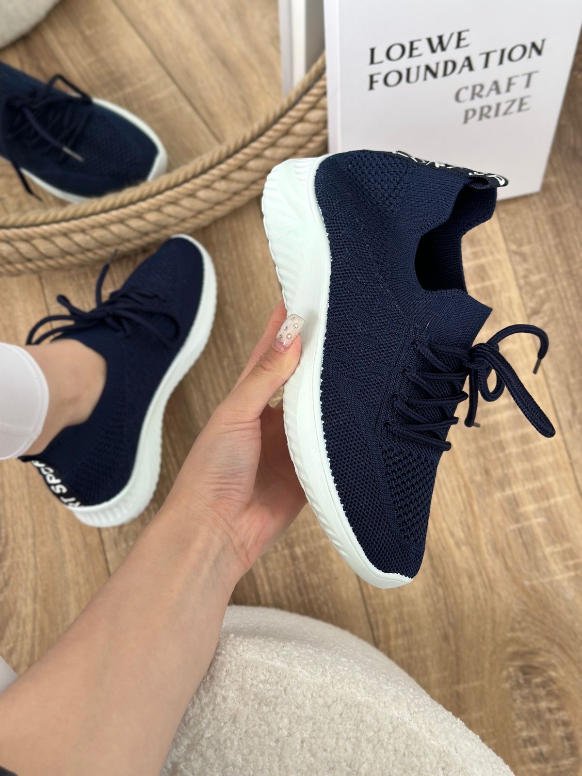 ��������� �������: 36, 38, 38, 39, 40, 41 - 358 ���.