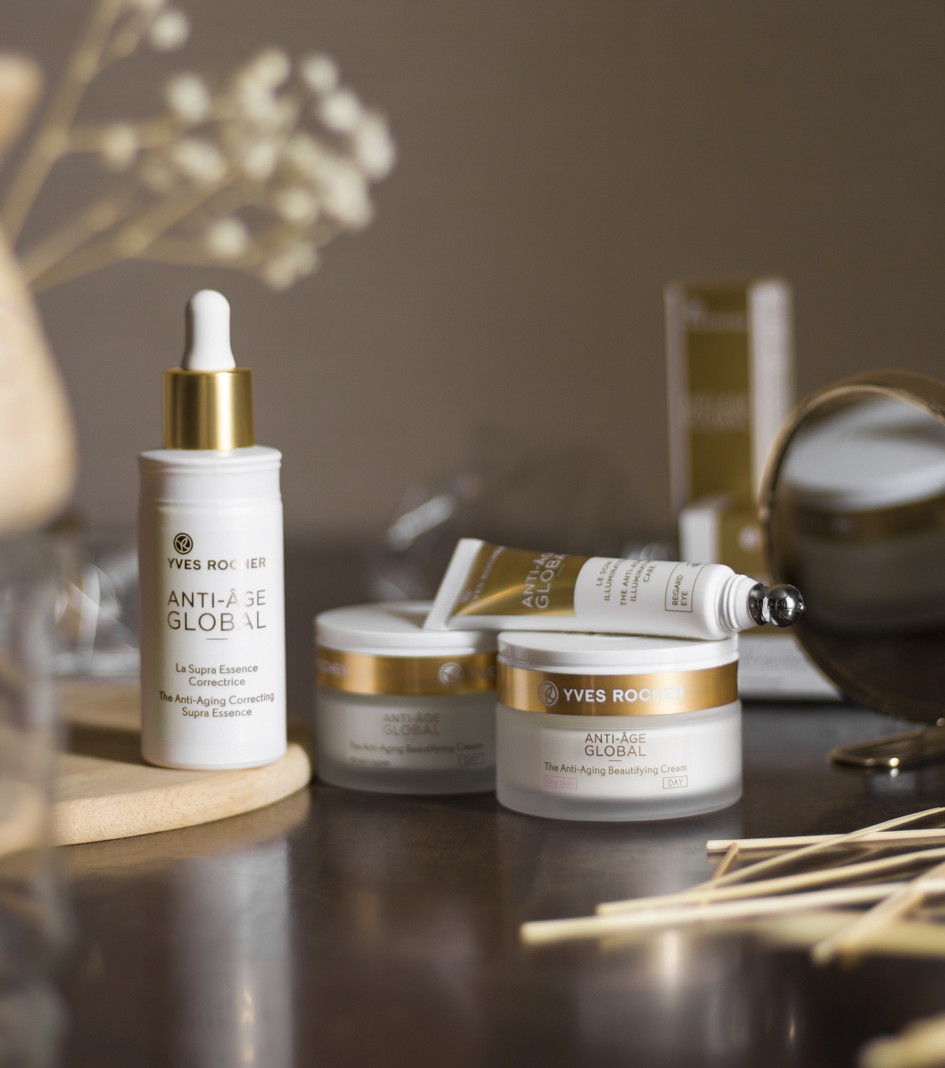 ��������� � �������� ����� 2-� �������: �� Yves Rocher, �� Tian*De, + ���-�������� ��� ������.