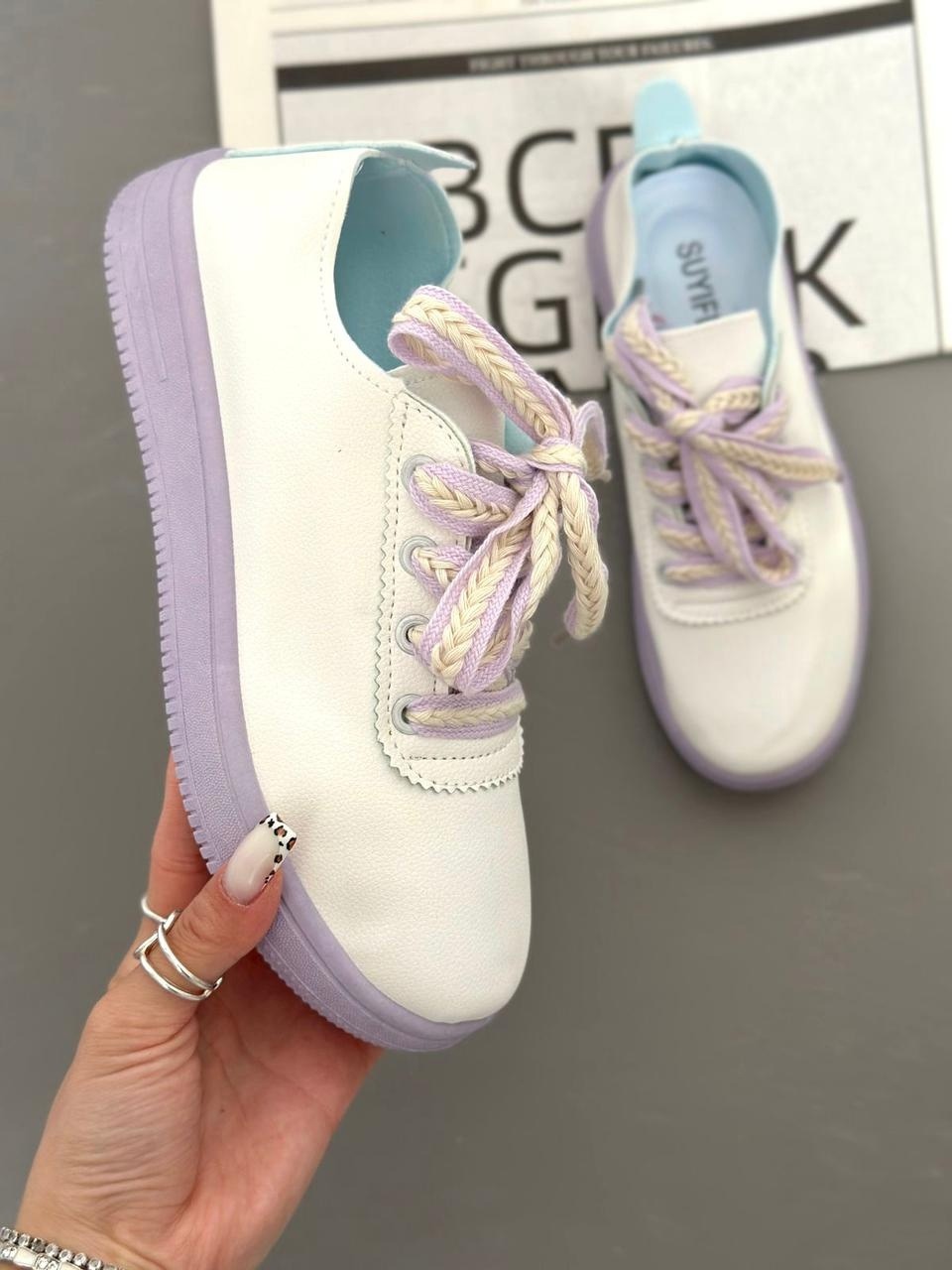 ���� �������. ��������� �������: 36, 37, 38, 38, 39, 40, 41 - 390 ���.