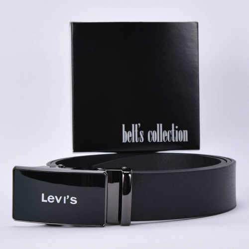 ������ Levis