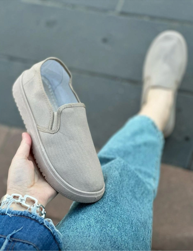 ��������� �������: 37, 37, 40, 40 - 224 ���.