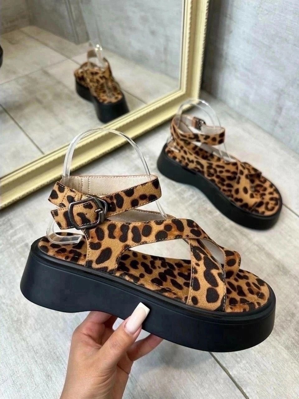 ��������� �������: 38, 38, 39, 40, 41 - 1540 ���.