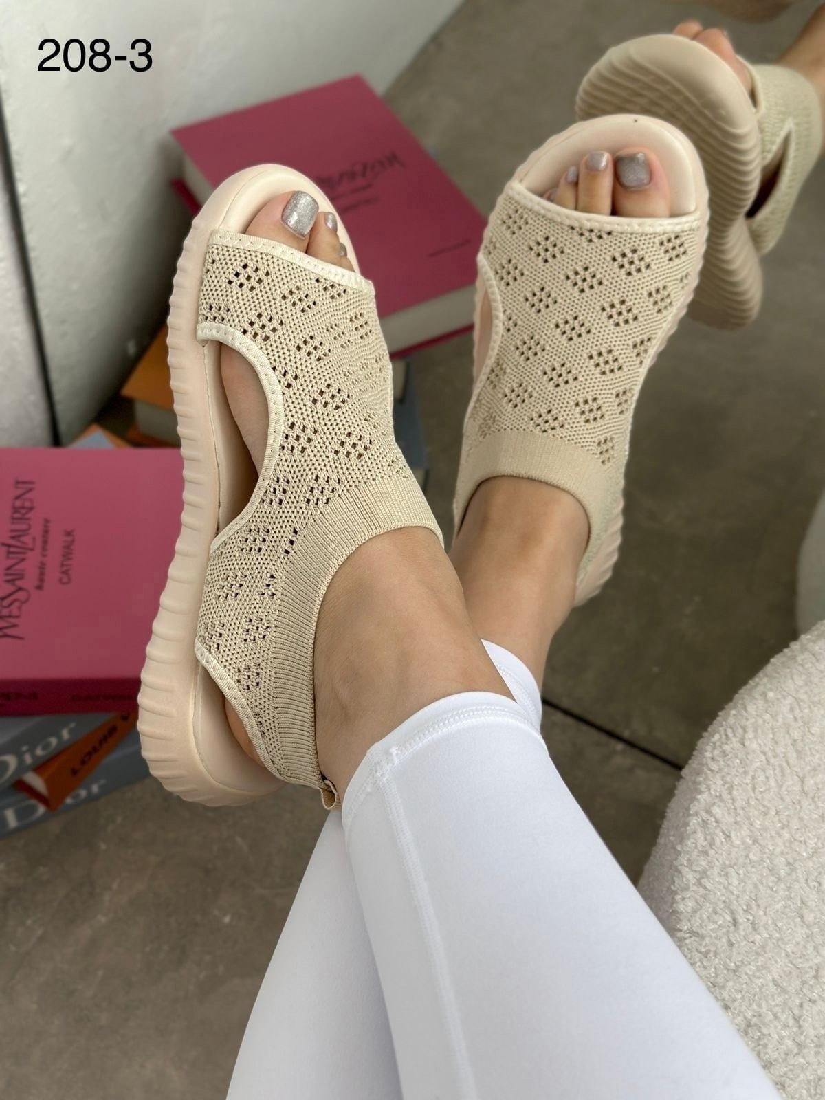 ��������� �������: 36, 37, 38, 39, 39, 40, 40, 41 - ���� ������� �����, �� ���� ����� 546 ���.+18%, ������ 840 + 18%.