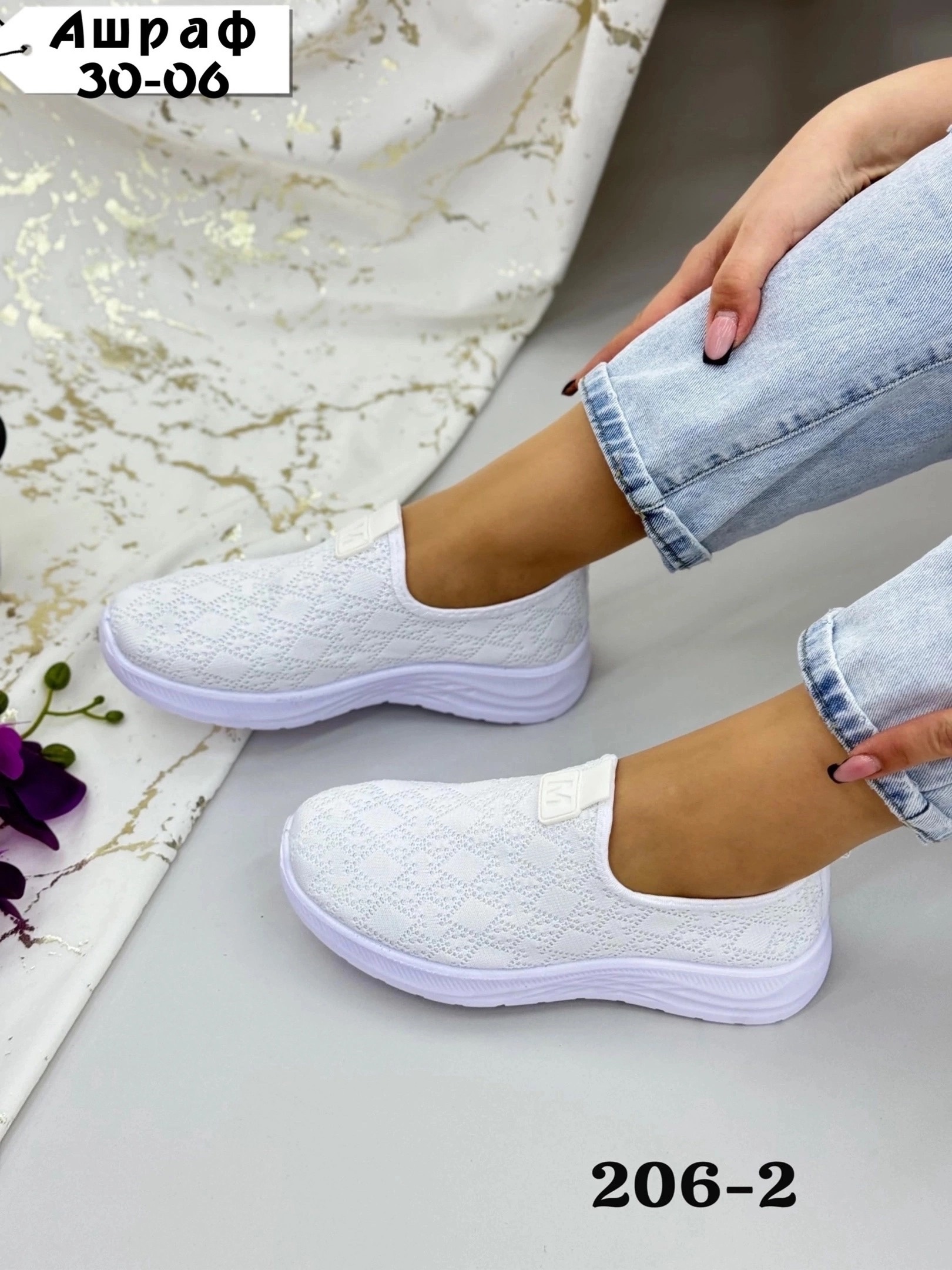 � ������� ������� 40 ������, � ������. ����� ������ - 630 ���.