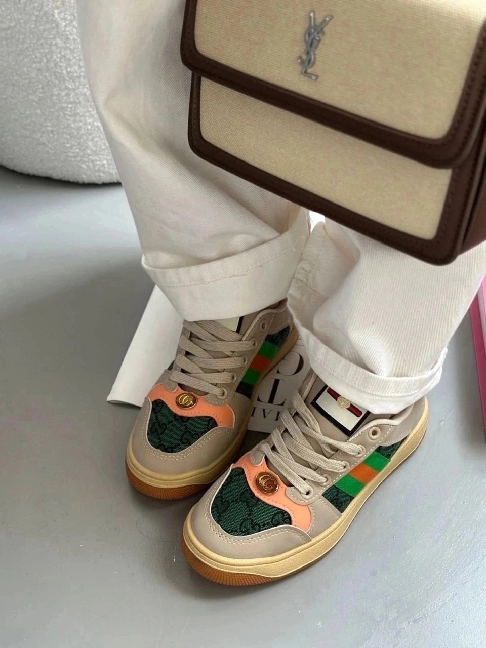 ���� ������� ���������� 270 ���.!!!