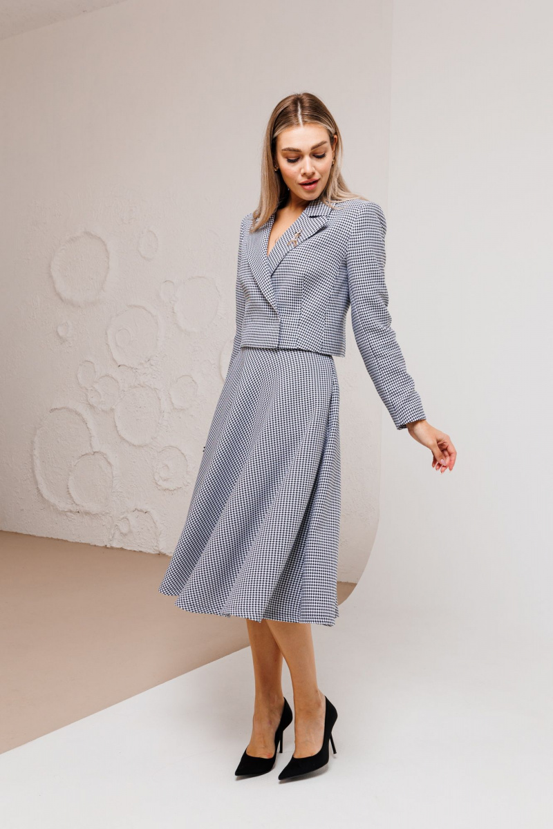 ���������� �� 1500�! AmberA ����������� ������. ���� 170. �������� � ����������! ���� �� �������!