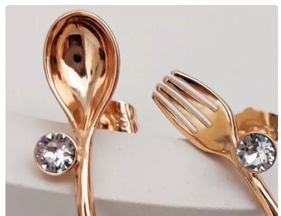 ������������ ������ � ����������� Swarovski