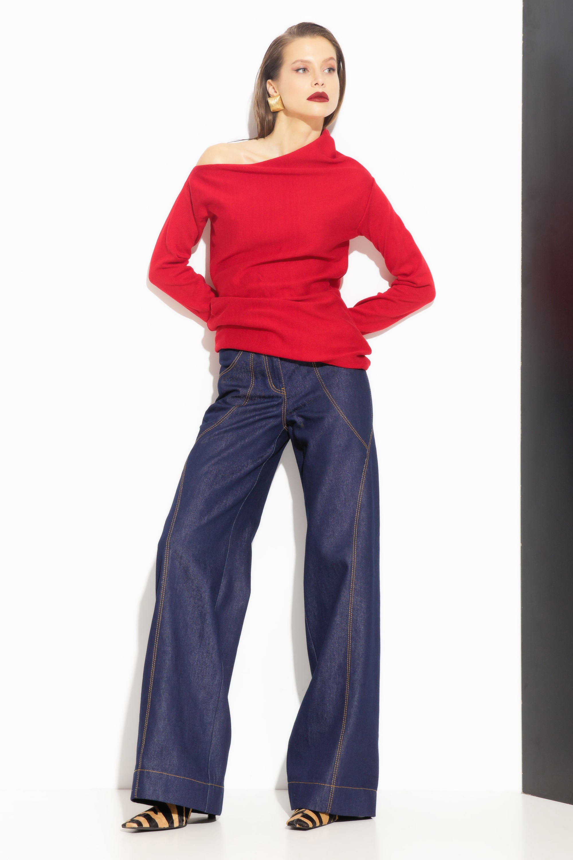 ����� � ��������!�����,��������,�������!����������!