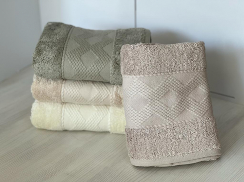 ��������� �������� �������� ��� ����: Clasy, Istanbul Home, Efor, Ecosse