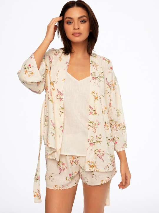  ESOTIQ (������)