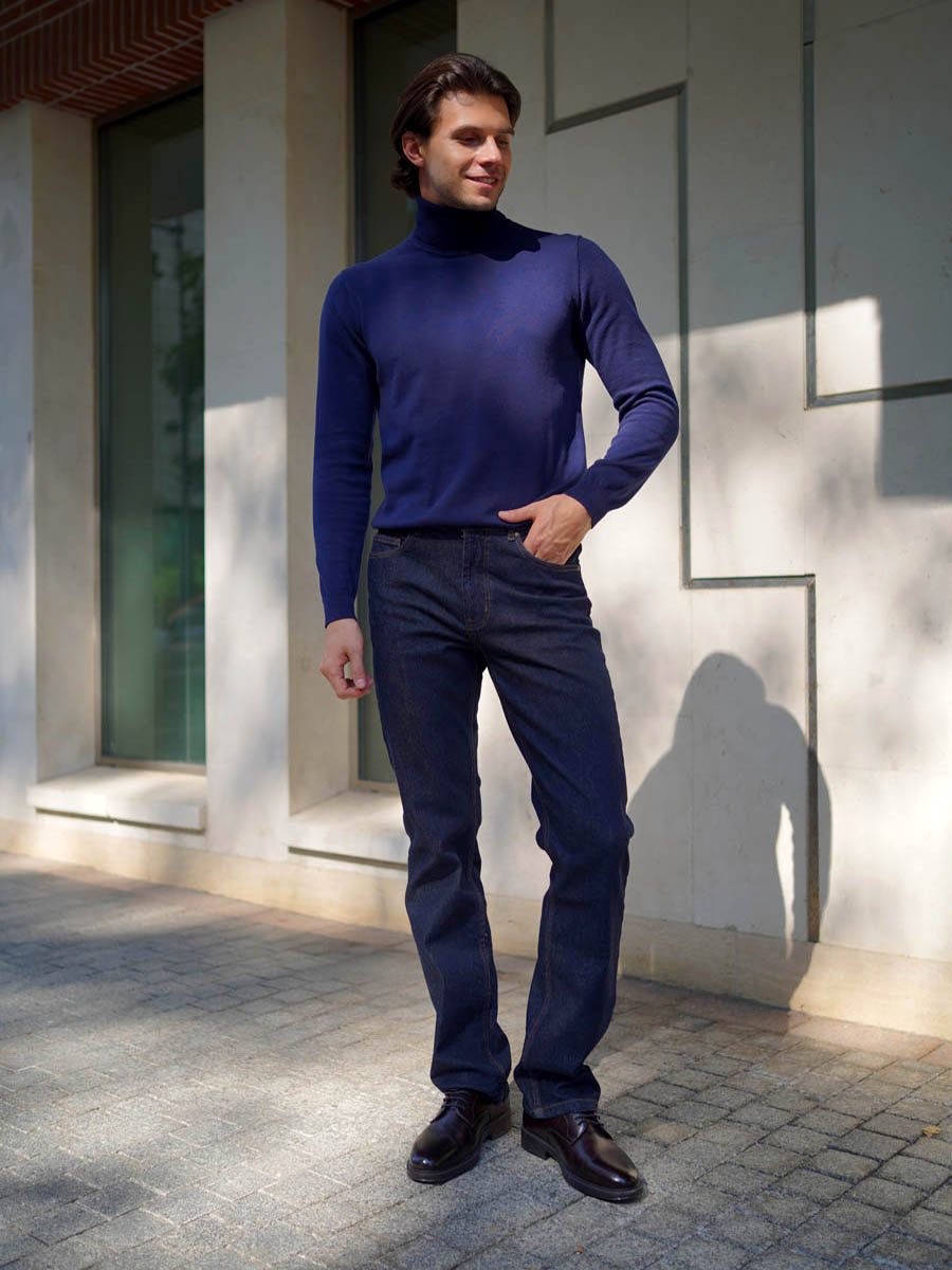 �������! ������� ������������ ������ 246005 � ����� ���������. ������� Regular fit (�������������� �� �����), ������� �����, ������� ������� � ����.