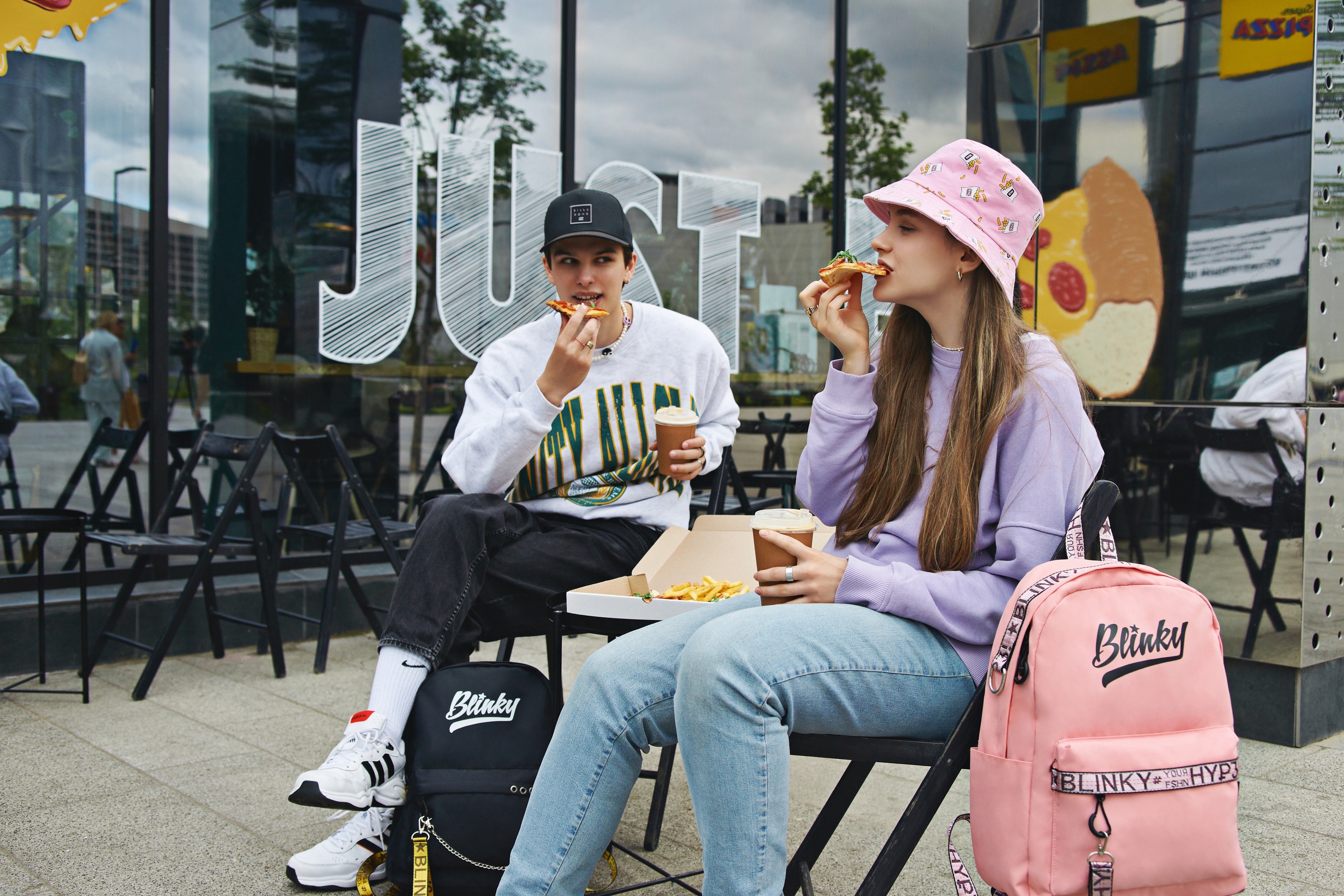  Blinky. ������� �������, ��� ���������� � ��������. ������ � ��������� ��� �������, �� ���������� �������! ���������� ��� �����������. 