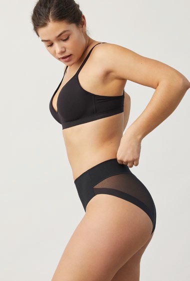������� Jadea �� 50�. - ����� ������ � ����������! �������� �� 350�., ������� �� 450�.! ��������� ������� �����! ������ ��������� Ysabel Mora!