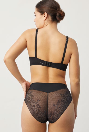 ������� Jadea �� 50�. - ����� ������ � ����������! ������ (��-�� ������) �� 500�.! ��������� ������� �����! ������ ��������� Ysabel Mora!