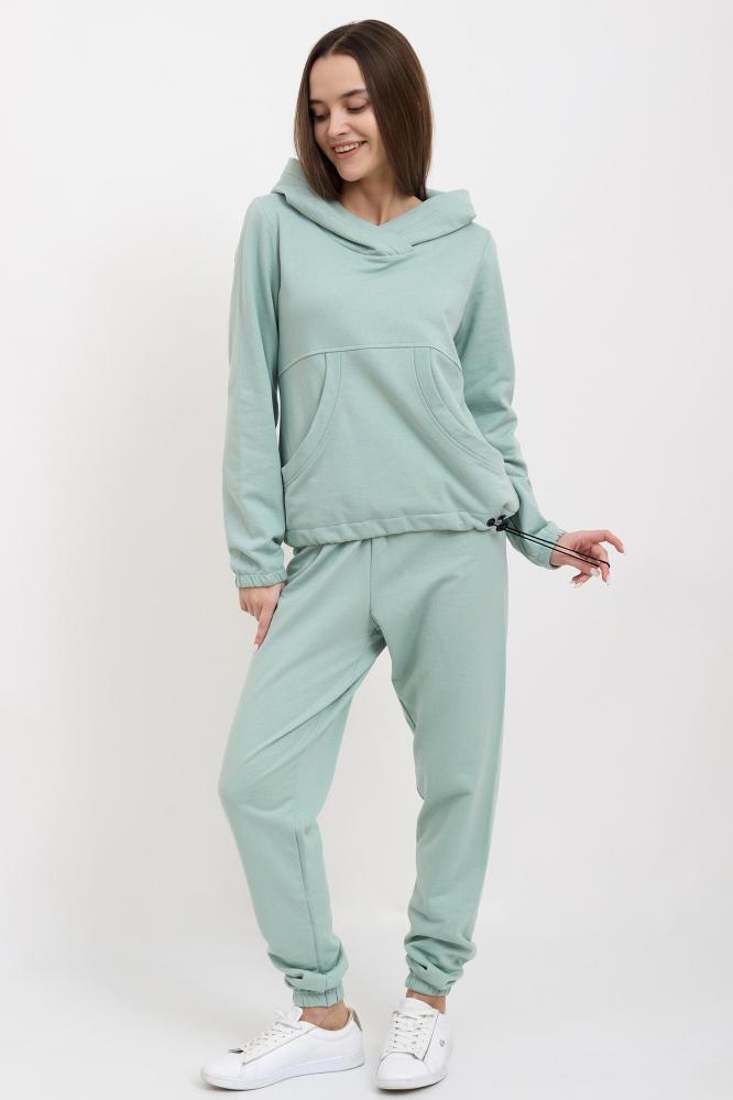 ������ ���� �������� �� 2-� ��������� ������, ����� ������ � ������. ������ ������� �� ���� � ��������� � ���� ��������� ����������� � ����������, �������� �������� �� ����� � ����� ����.