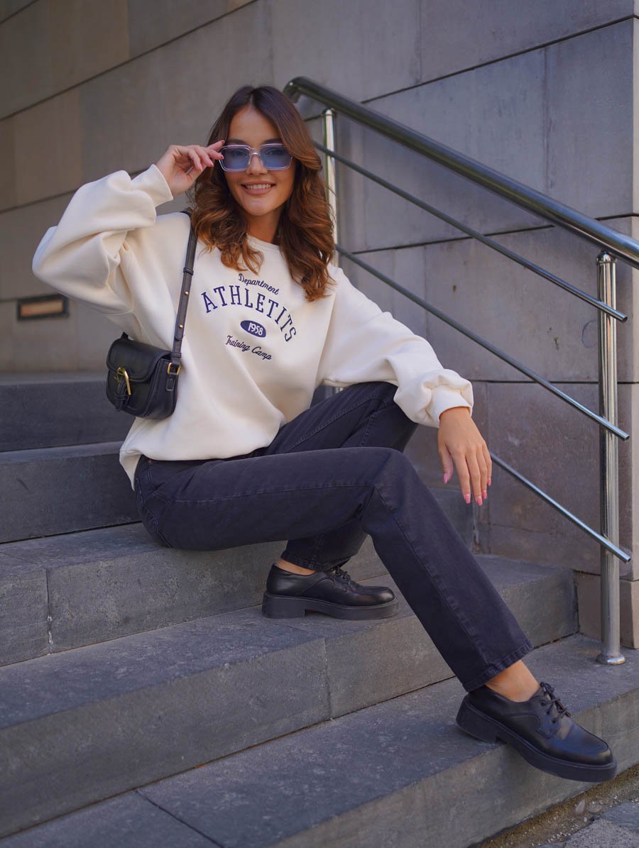 ������� ������! ������� ������������ ������ � ����� ���������. ������� Regular fit (�������������� �� �����). ������� ������ ����� ������� � ������� �����. ������� ��������� � ����.