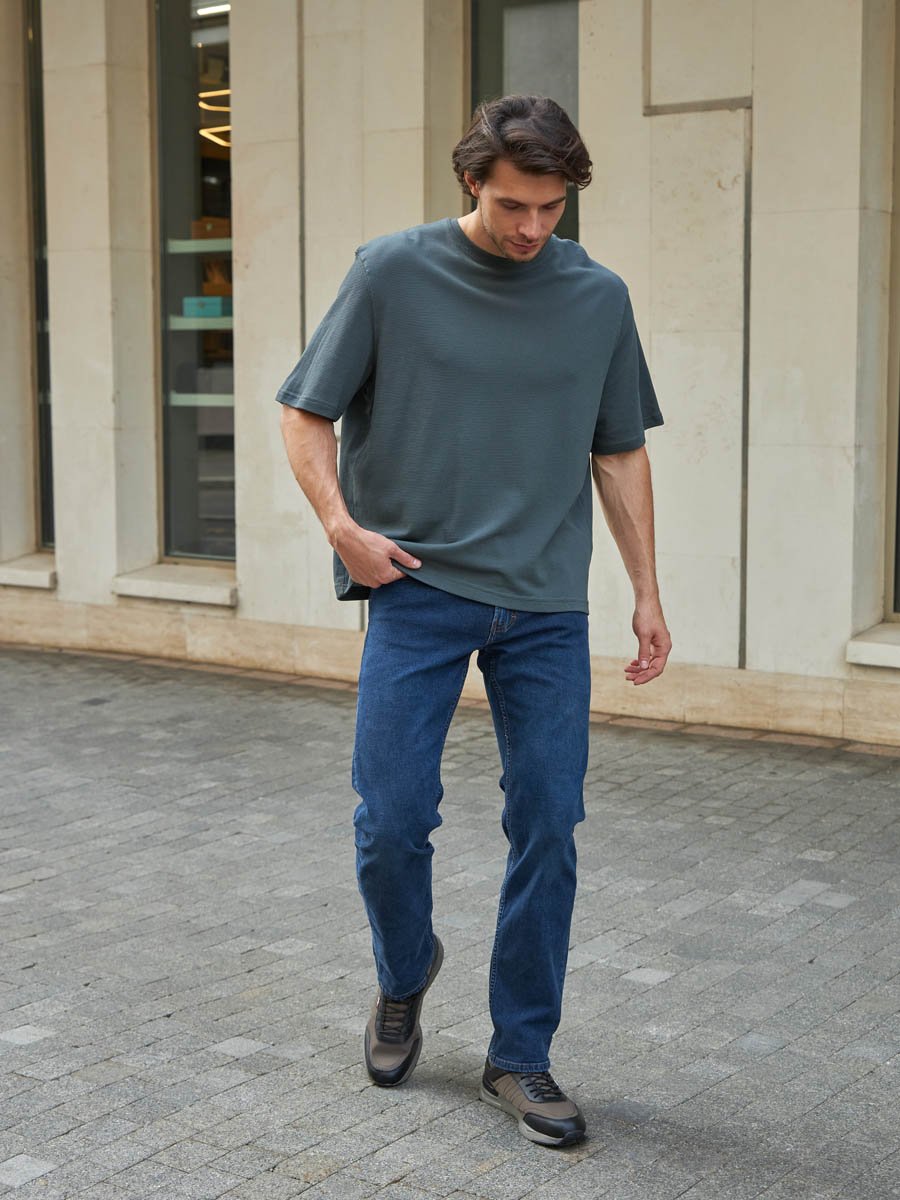 ����� ���� 500� ���!! ������� ������ ������ � ����� ���������. ������� Regular fit (�������������� �� �����), ������� �����. ��������� �.32