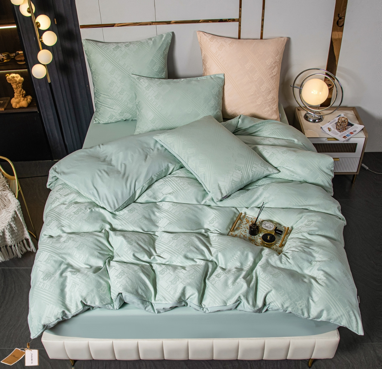 ����� ���������� ������: � ������ ������ �� ������ �����: ���� - �������, ��� - �����