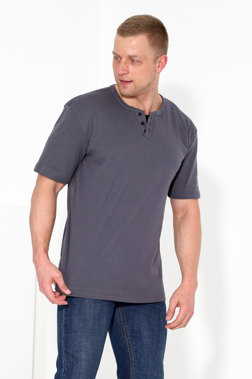 ���� �� 13.07. �@����. ����� ������. ������� �����, �������, �������� � ����������. ����������. ������� �� 46 �� 70. ���� �� 130���.