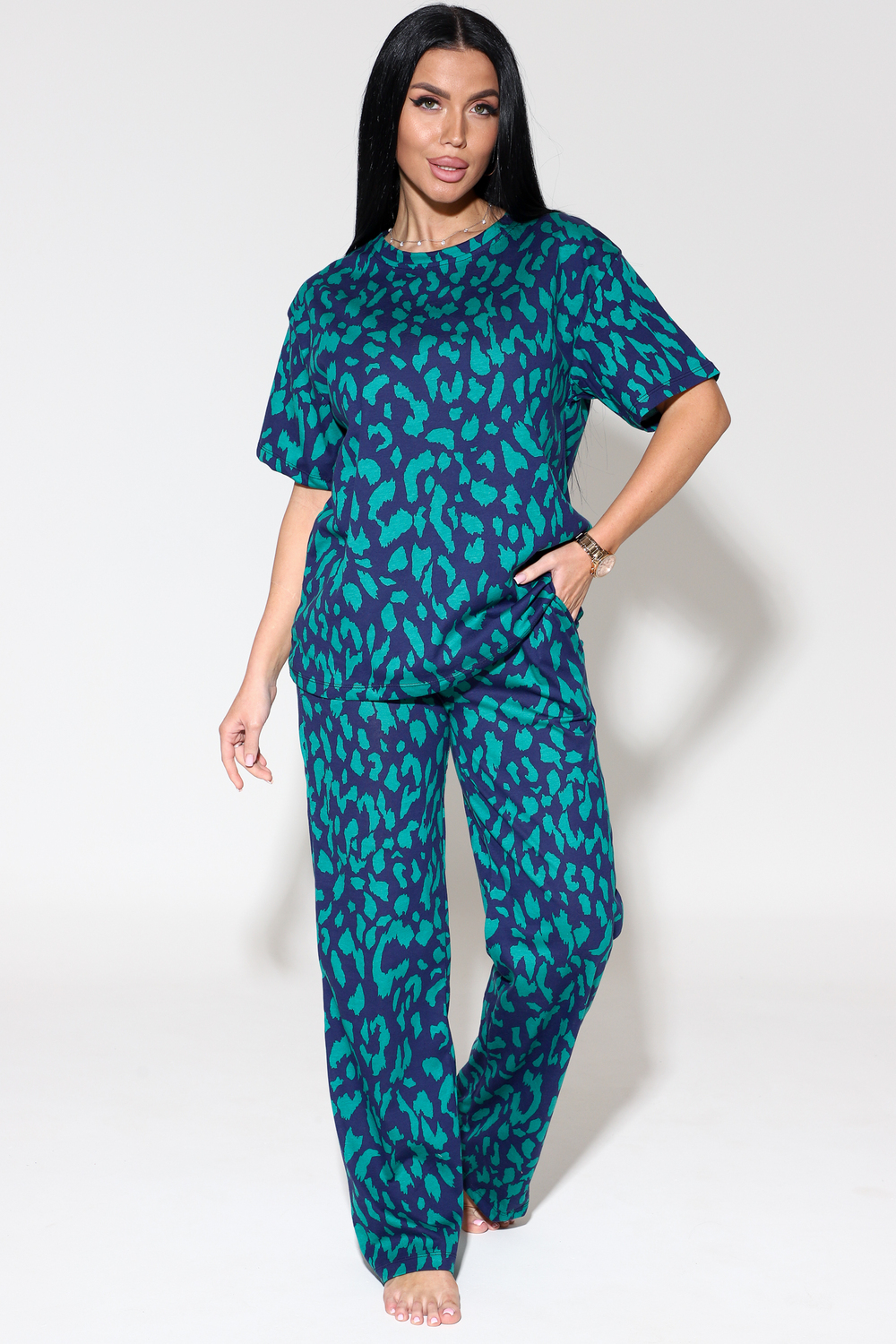 ���� �� 03.08. ������� �������� ������ �� �@����. ������� � �������, �������� � �������, �������, ������! ������� �� 40 �� 72. ���� �� 250 ������. 