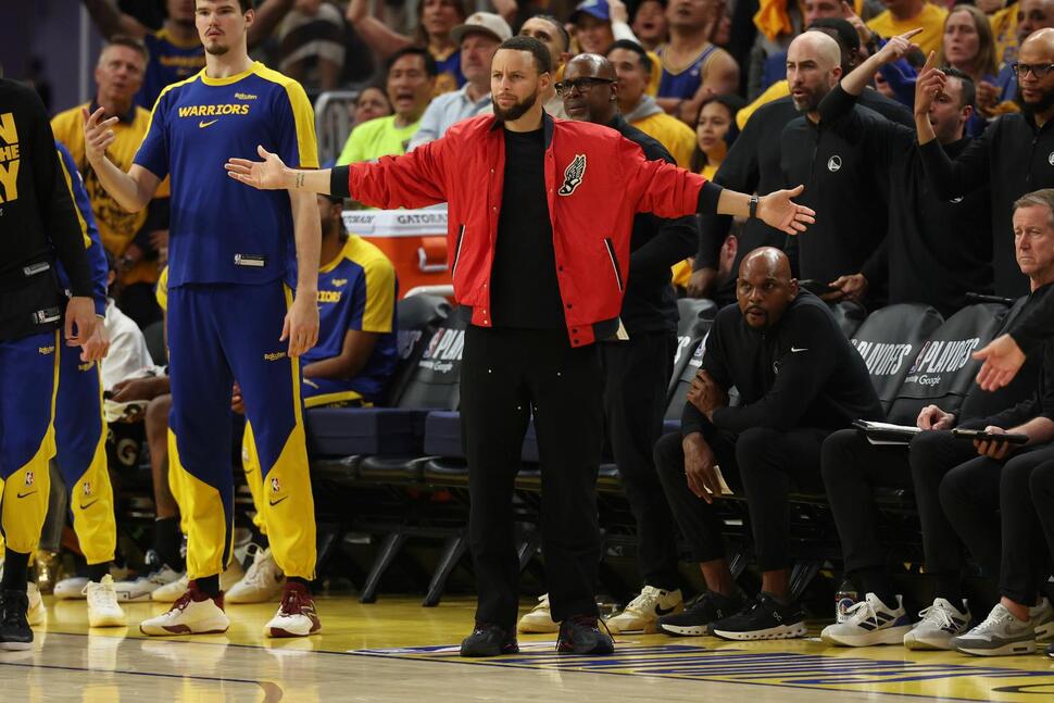 Warriors Clear Curry for Light On-Court Work; Pre-Game 6 Evaluation Is Next if Series Is Still Going