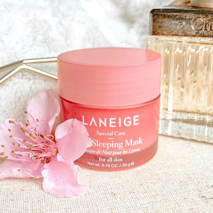 ��� ������� �� ������ ��-��-��, � ������ �����, ������� �������� ���� ���! ������������ ������ ��������, ������������� ����� ��� ���, �� ���������� ������ LANIEGE ������ ����� ��� ��� Laneige Lip Sleeping Mask!!! 