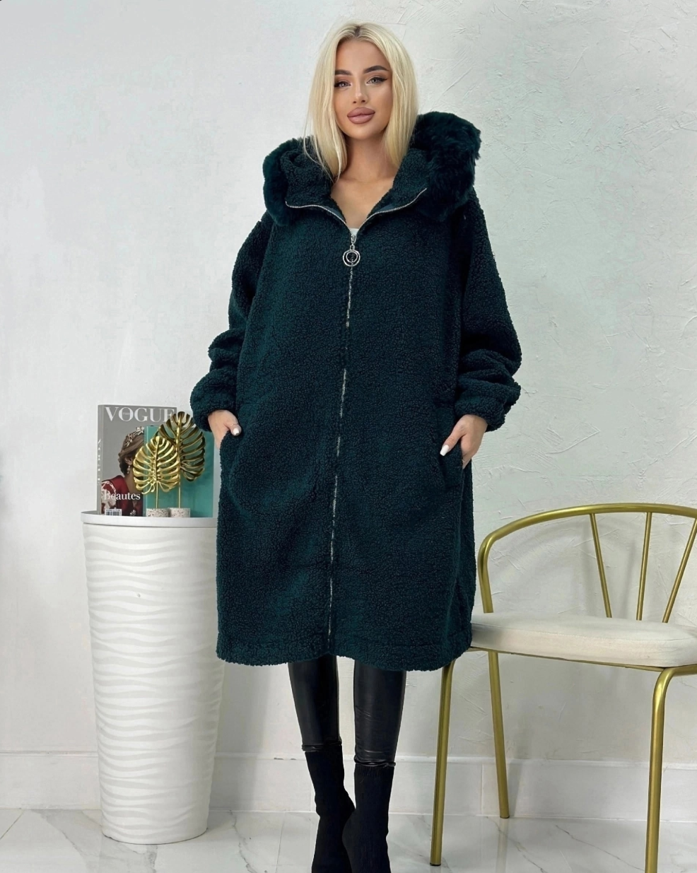 �������