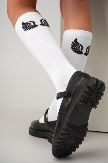 ���� �� 29.10. ������� ������� ���������� �� 80%. ������������ ���أ ��� ������� � ��������� �� �������� �������������� Baykar, Donella. � 37.