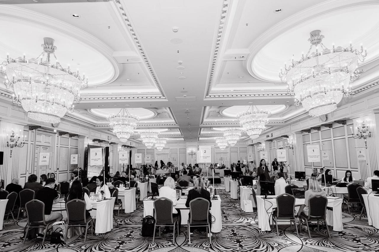 ������� ������ �������� �������������� �������� WHITE Wedding & Event Travel Day: ����� ������������ ������� � �������