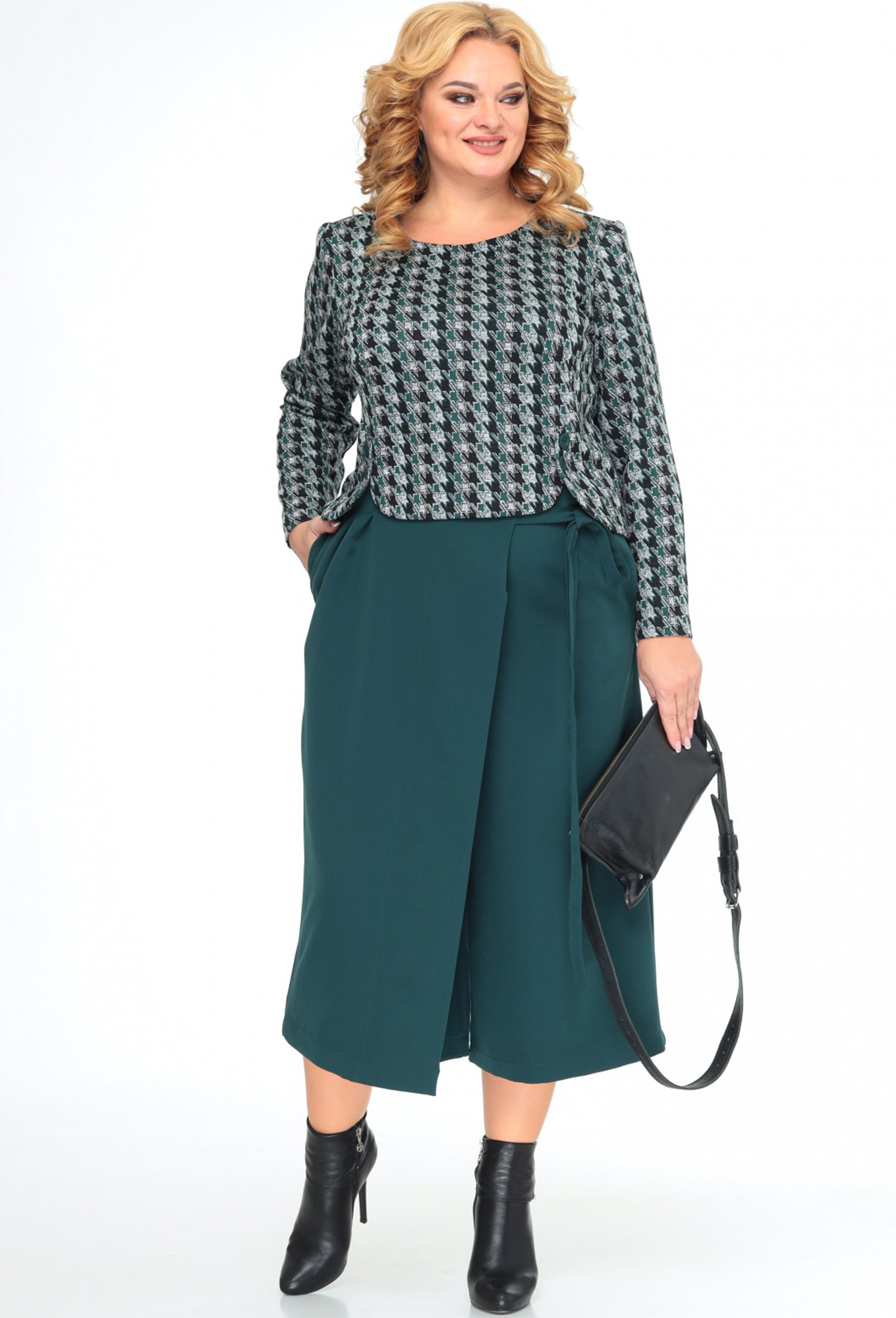 ����� ����� 33. ������� ������ � ������� ������� �������� �� 40 �� 70: ������ � ��������, ���������, ����� � ������, �����, ����, �����������, ������� ������, ������, ������. �������� Lux �� �������� �����!