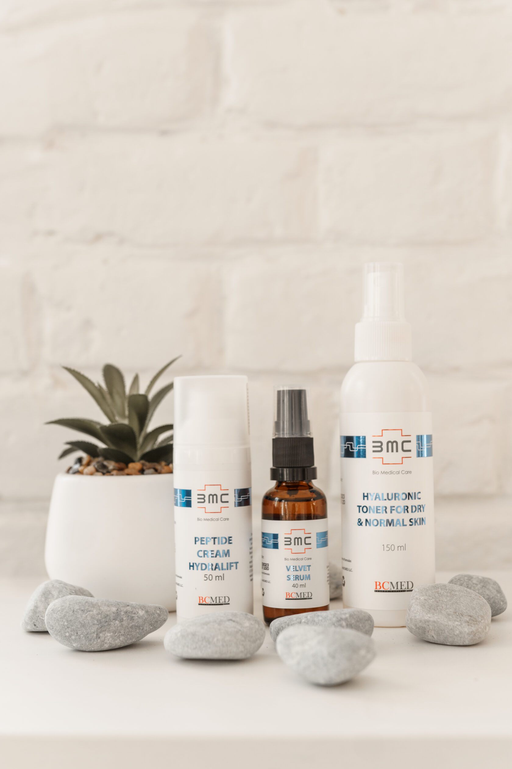 Holy Land , Christina , S*H*O*R , C*o*s*m*E*l ( Renew ) - ����������� �������� ����������� ��������� ������������ �� �������. Bio Medical Care ( BCMED ) - ���� ��������� � ������������ - 1/26.