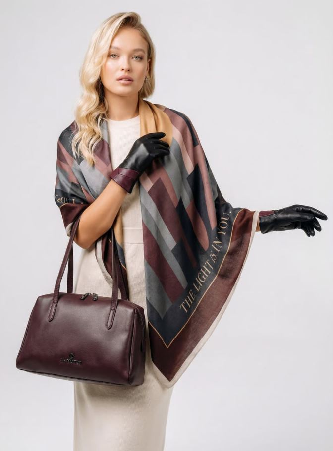 ��������� ������ --- ���� ����� �������� must-have �� Lanotti! ������������ � �������: ����������� �����, �������� � ���������� � ������, ������� ��������� � ���� ������ ����! --- ��� ��� ����������� ��� ��� � 2 ���� ������� �������!