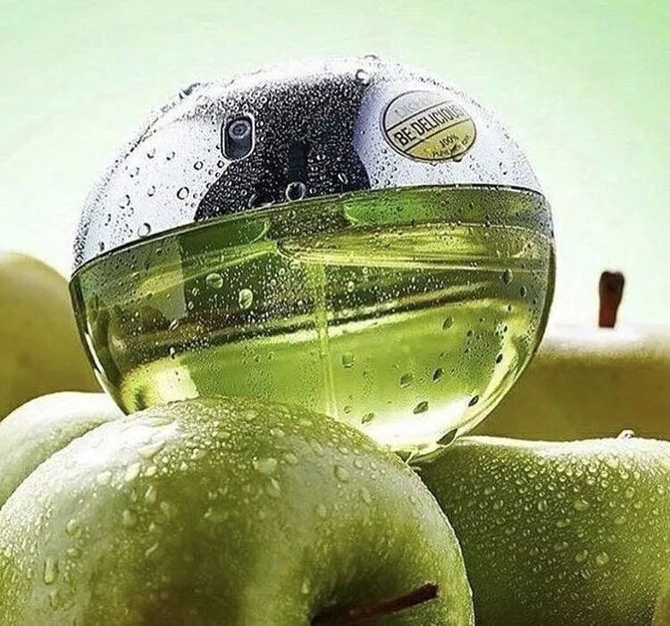 DKNY Be Delicious --- ������ ������ ��������! �������� ������ ��� ���������! ����� 550� �� 10 ��! ������, ������� ������� ������! 