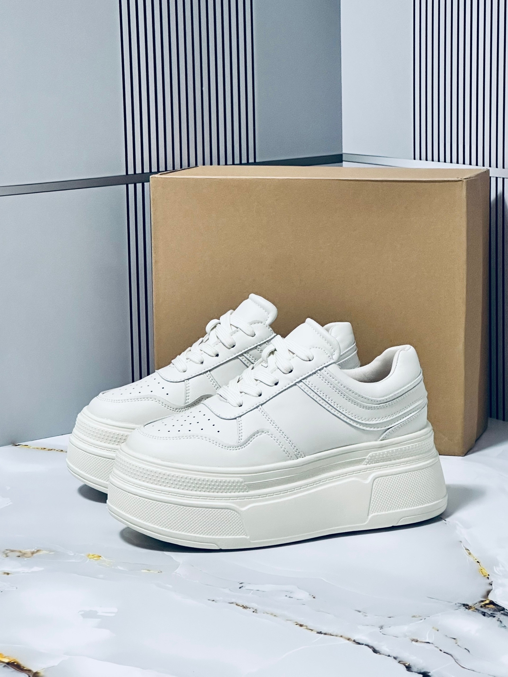 ������� - ��������� �� �������� - 1350 ���.  �������� ��� �����