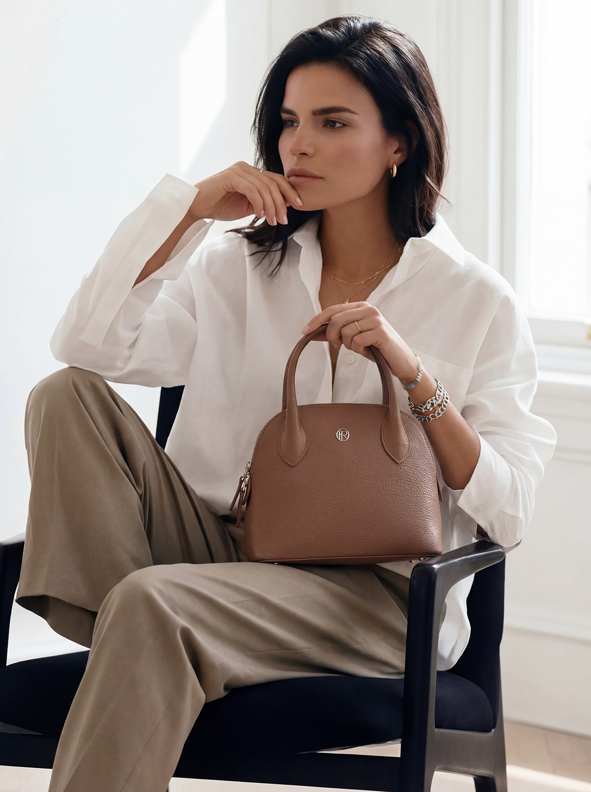 �������!  ����� ����