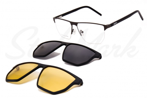 Stylemark � Polaroid Clip-On. ���� � �������������� ��������