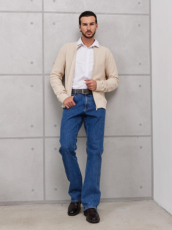������� F5 �� ������� 10%. ������������ ������������� ������ � �����-����� - ������ Relaxed Fit Bootcut � ������������� �������� � ����������� ������������ ������.