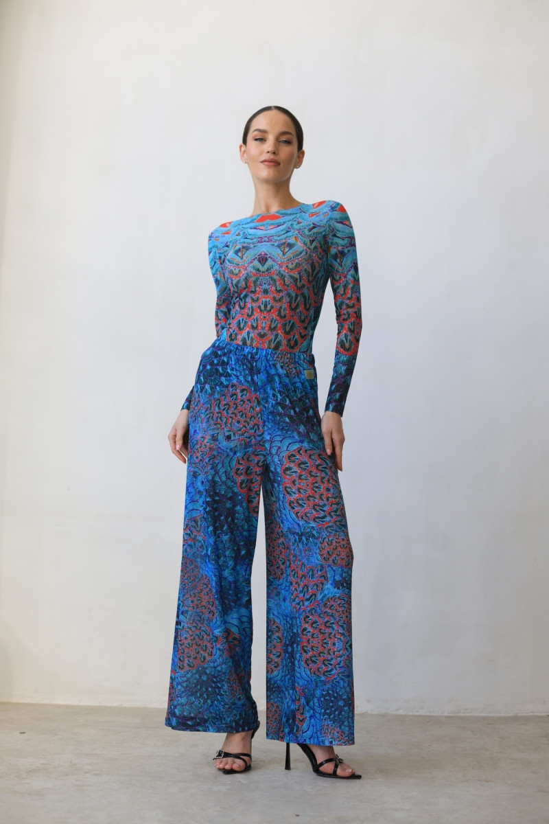 �� 22.05 ��� ������ ���� �� ���������� Rosa Petal (�������).������� �� 341�.! ������ sale � ������� "�����" ����������� ��� ������ �� ������!