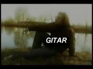 Guitar-Peter Nalitch.