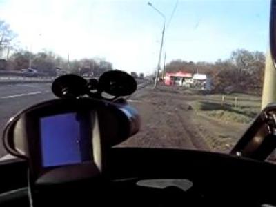 Cobra RU 775 vs LISD