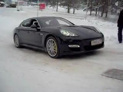Porsche Panamera Ice Hill Climb