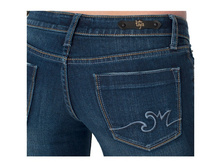ts-928-0025-st-ritz.db_det1.jpg